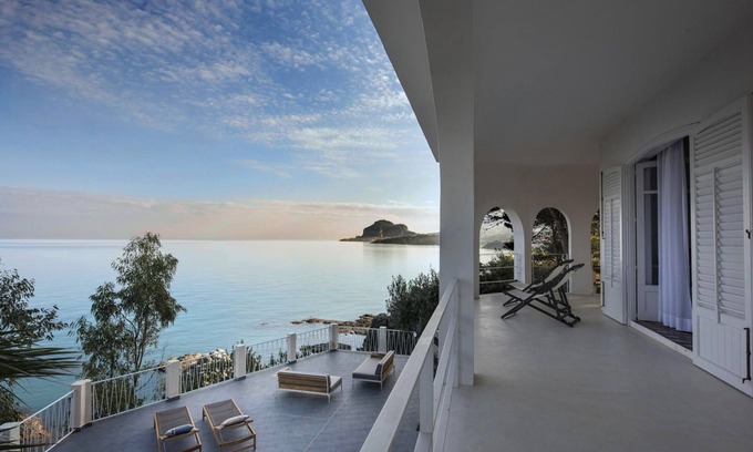 Mazzaforno Villa | Villa en Cefalú, Sicilia, Italia para 10 personas