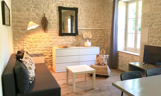 Saint-Jean-d'Angely Apartamento | Villa Elda