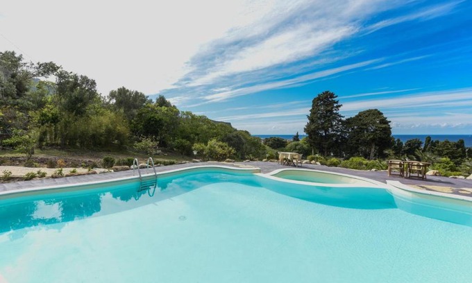 Sant'Andrea Bonagia Villa | Villa Eris Fontana