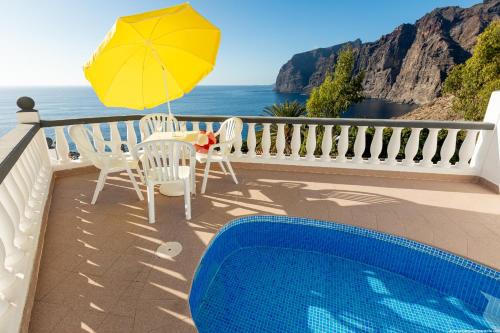 Los Gigantes Villa | Villa Best Views Los Gigantes, private heated pool