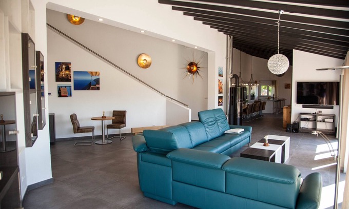 Andraitx Casa | Villa Esperanza para 10 personas, con una vista aislada con piscina privada