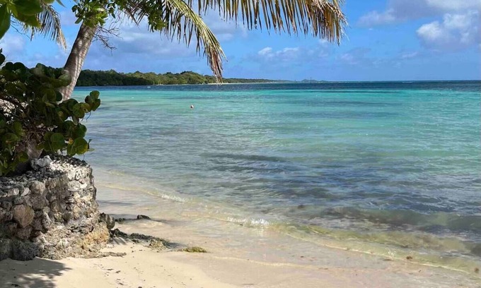 Grande-Terre Casa | Villa et sa Plage Privée au Bord du Lagon de Saint-françois