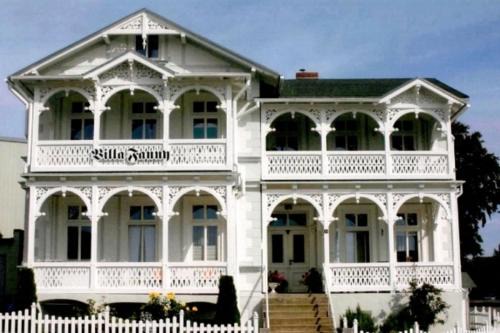 Sassnitz Apartamento | Villa Fanny