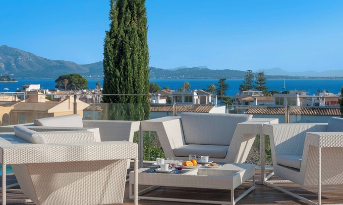 Puerto de Pollensa Casa | Villa Fenicio Summary