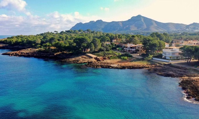 Marina Manresa Villa | Villa Fernanda - Close to the beach
