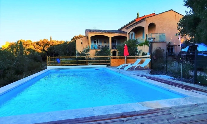 Saint-Siffret Villa | Villa Fleurie con gran jardín cerca de Uzès