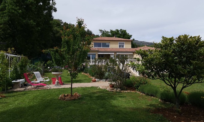 Cabris Apartamento | Villa Flora
