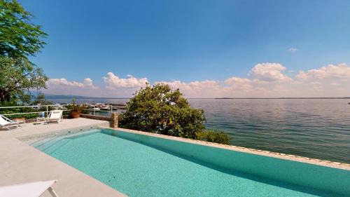 Manerba del Garda Villa | Villa Flora