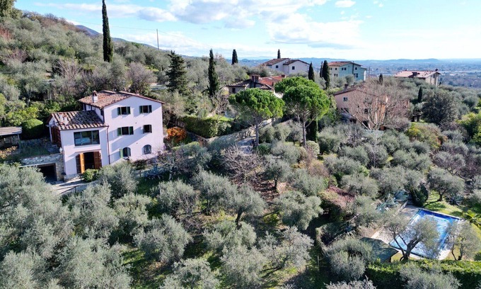 San Michele di Moriano Villa | Villa en Ponte A Moriano con 5 habitaciones, capacidad 10