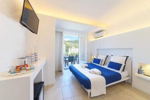 Ischia Porto Cama Y Desayuno | Villa Fortuna Holiday Resort