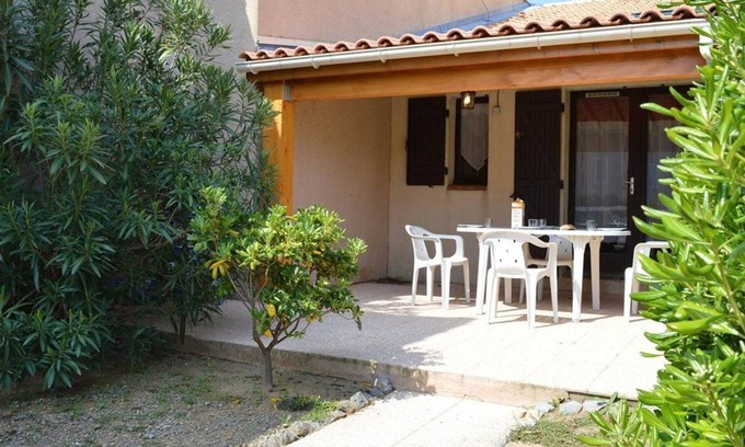 Saint-Pierre-la-Mer Casa | Villa Fleury-Saint-Pierre-la-Mer, 1 bedroom, 6 persons