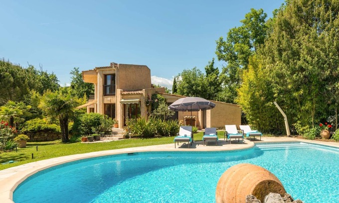 Saint-Cezaire-sur-Siagne Villa | Villa Chesnaie by Villa Plus