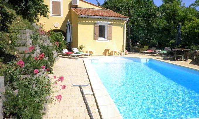 Saint-Paul-Trois-Chateaux Villa | Villa en Drôme con Piscina y Vistas