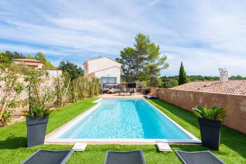 Sainte-Anastasie-sur-Issole Casa | Villa spacieuse au calme