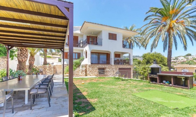 Urbanitzacio la Fustera Villa | Villa Fustera by Costa CarpeDiem