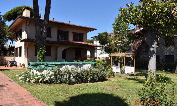 Lido di Camaiore Villa | Villa Gabry Lido di Camaiore