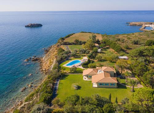 Svoronata Villa | Villa Gaia