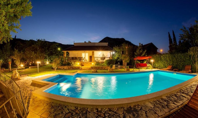 Slipcici Villa | Villa Gana