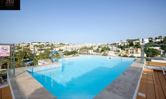 Santa Maria Estate Casa | Villa GEM with in/Outdoor Pool & SPA + Billiard