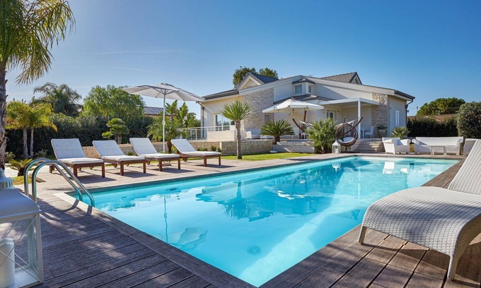 Grottelle Villa | Villa Giame CaseSicule: Modern Luxury Villa with Pool 350 meters from the Sand Beach