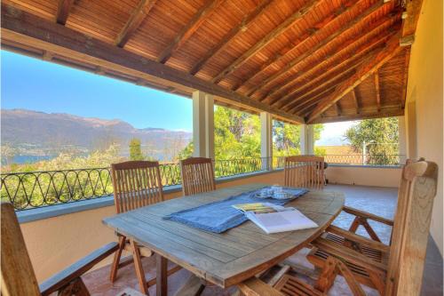 Porto Valtravaglia Apartamento | Villa Giulia