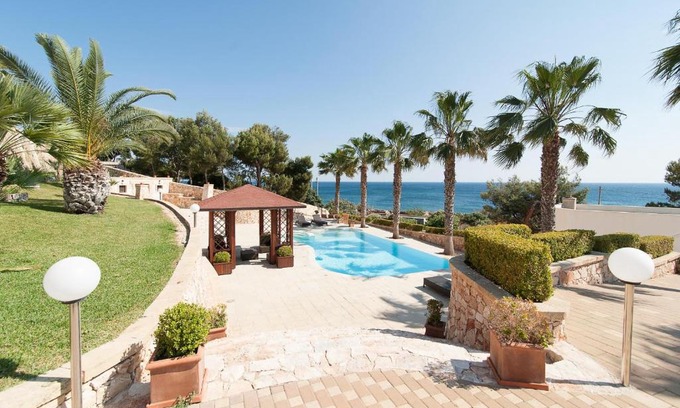 Patu Casa | Villa Gregory