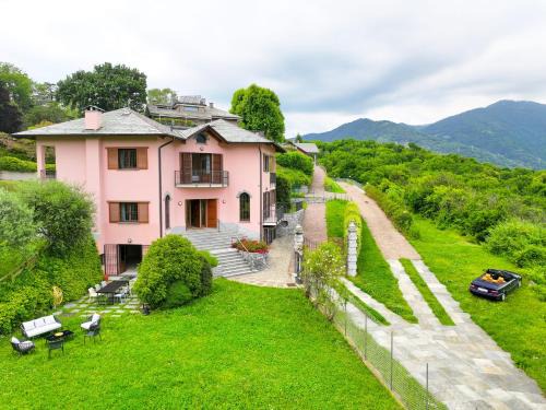 Como Villa | Villa Grel - by MyHomeInComo