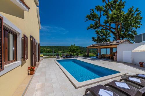 Cerovlje Casa | Villa Gresti, a beautiful and private summer villa