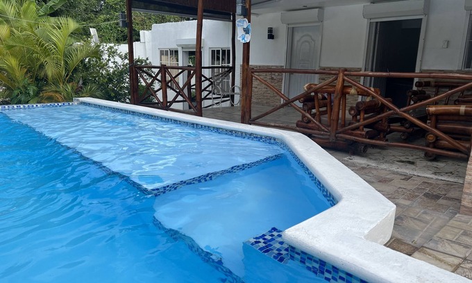 Los Alcarrizos Casa | Villa H2o, en la ciudad a 10-15 minutos del Centro