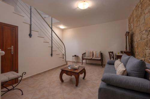 Sane Villa | Villa Haris with shared pool