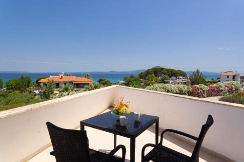 Pefkochori Apartamento | Villa Helga Exotic