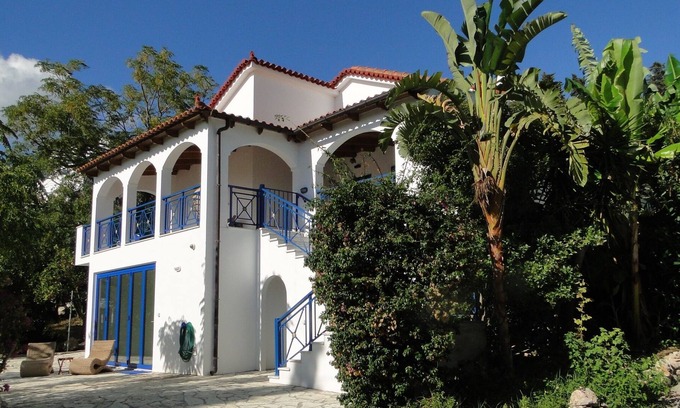 Gialova Villa | Villa Hetty con vista al mar en la Bahía de Navarino