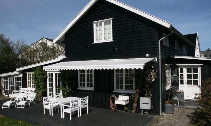 Humlebaek Cama Y Desayuno | Villa Humlebæk B&B