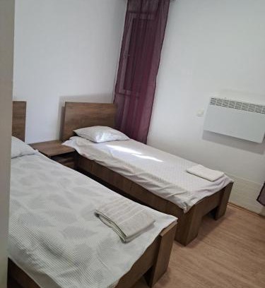 Ploce Apartamento | Villa Ika