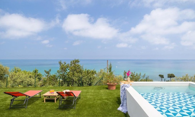 Sant'Ambrogio Apartamento | Villa Il Mirto by DomuSicily