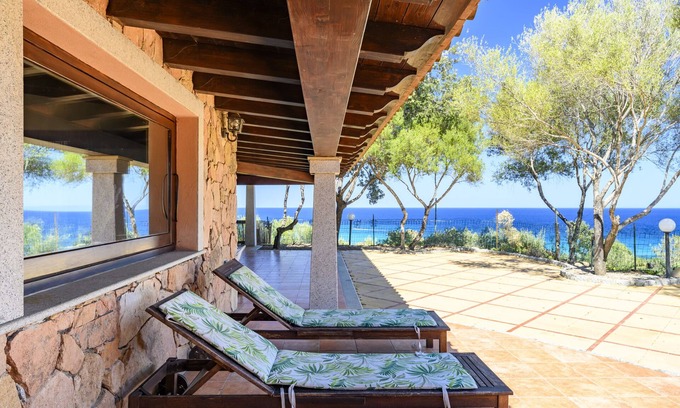 Tortoli Villa | 'Villa il Panorama di Orrí' con vistas al mar, jardín y aire acondicionado