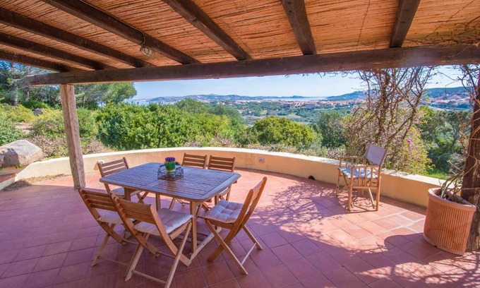 Palau Villa | Villa immersa nel verde con meravigliosa vista mare