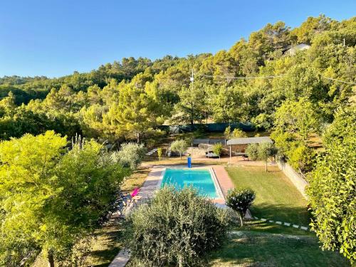 Montelirossi Apartamento | Villa immersa nella Serenità