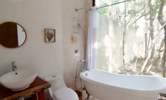 Akumal Villa | Villa inmersa en la selva de tulum en el poblado de chemuyil