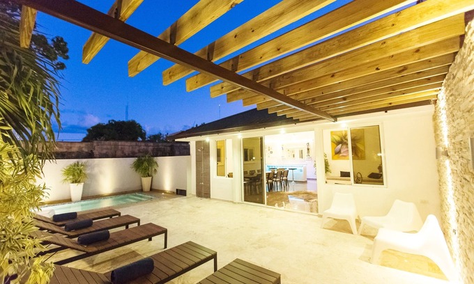 Gascue Villa | Villa IMPERIAL en el casco antiguo con piscina ★★★★★