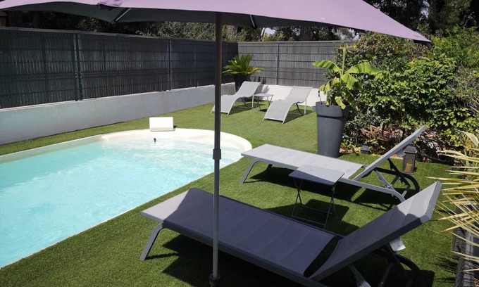 Sanary-sur-Mer Casa | Villa en residencia segura con piscina privada y cerca de la playa