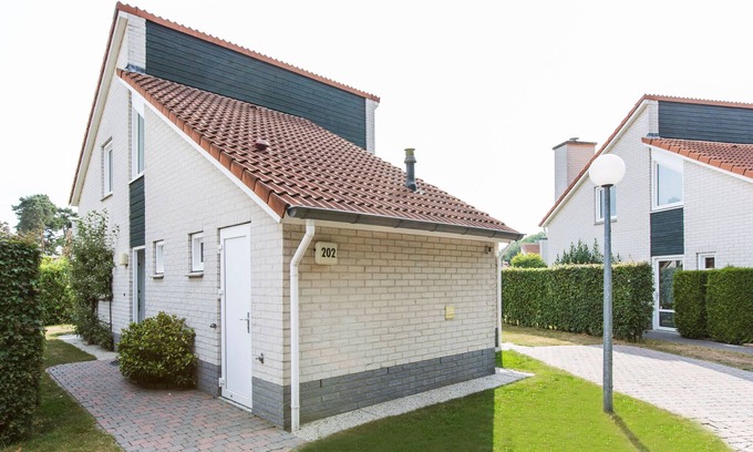 Arcen Villa | Villa en Arcen con ducha solar y jardín