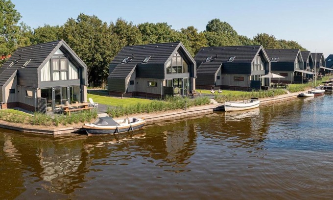 Balk Casa | Villa in Balk with Private Jetty
