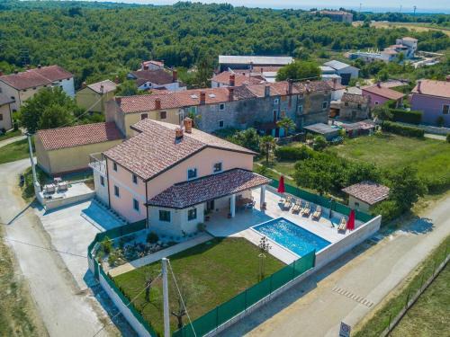 Nova Vas Casa | Villa in Brtonigla with Private Pool