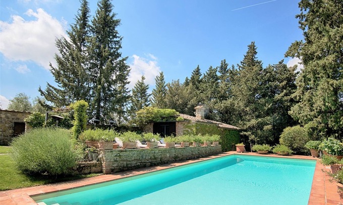 Castellina in Chianti Villa | La Casina di Castellina