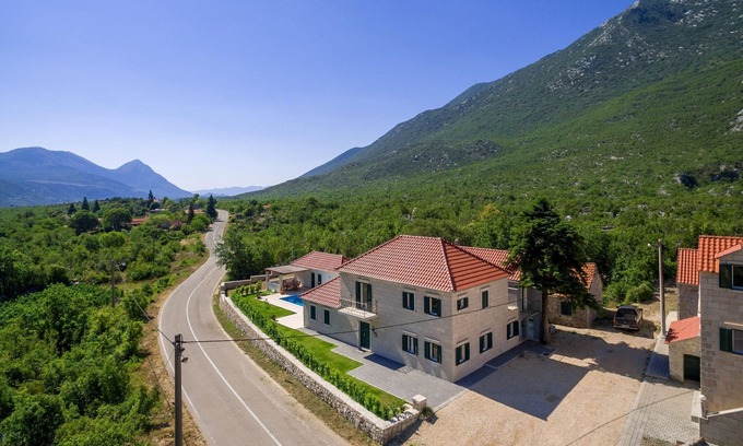 Rascane Villa | Villa con vistas a la montaña y piscina