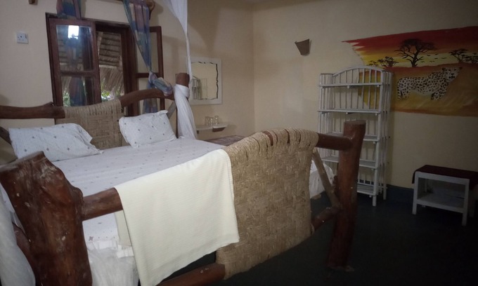 Galu Beach Alquiler De Eote | Villa in Diani Beach