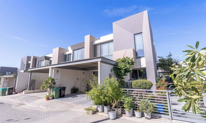 Dubai Villa | Villa in Gardenia, Jebel Ali for Family of 5!