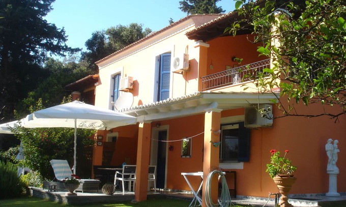 Skala Apartamento | Villa in green nature, sand beach and mountains.