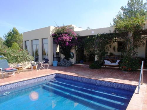 Sant Miquel de Balasant Villa | Villa in Ibiza near Benirràs Beach